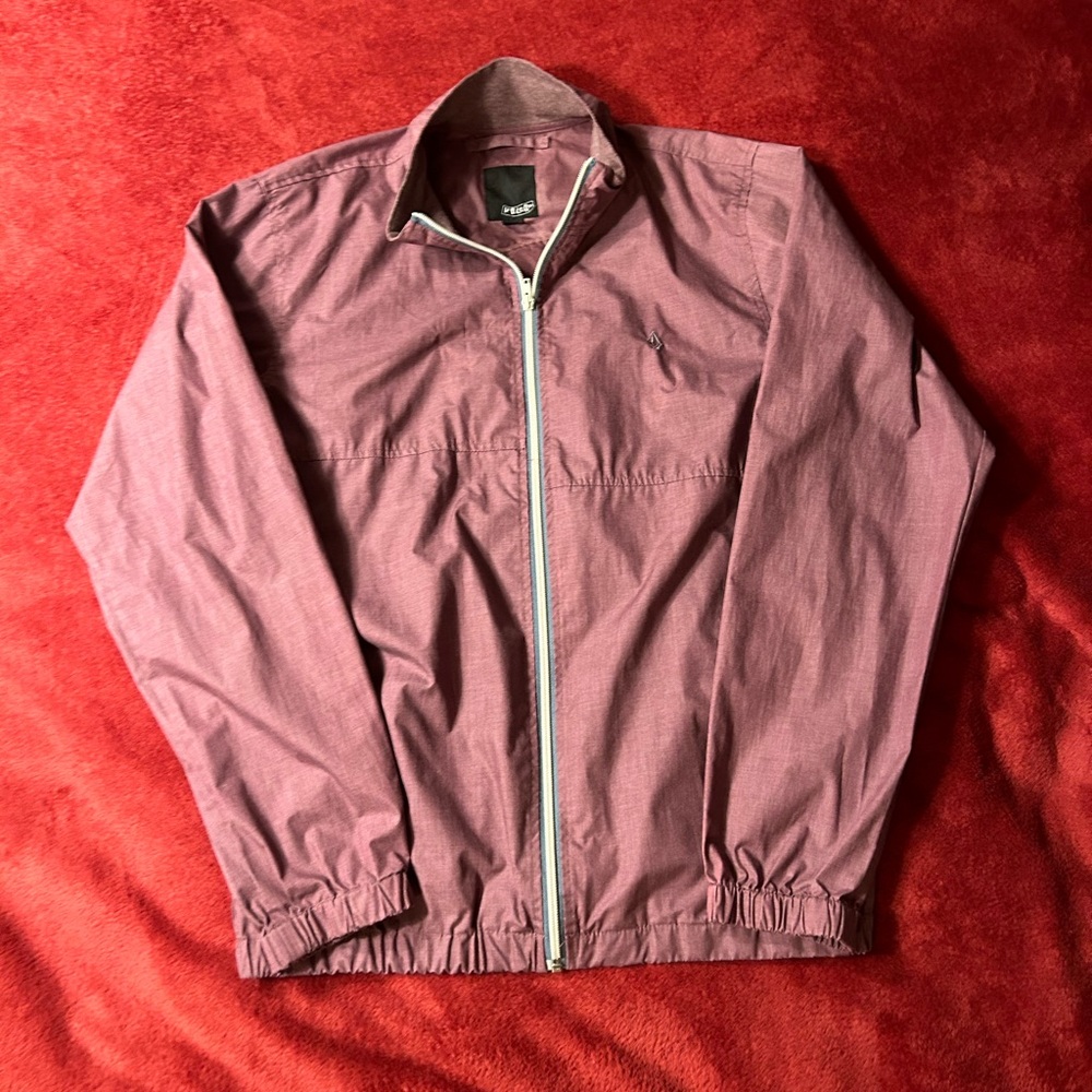 Volcom Fem Windbreaker Jacket. Size Medium. Purple